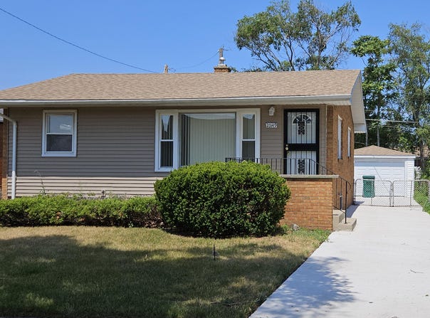 2049 Monroe Lane, Gary, IN 46407