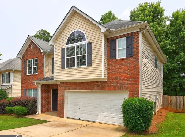 2093 Parador, Mcdonough, GA 30253