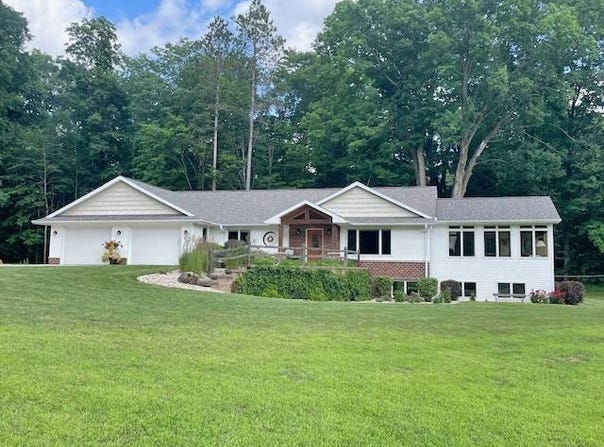 7722 County Road R, Suring, WI 54174