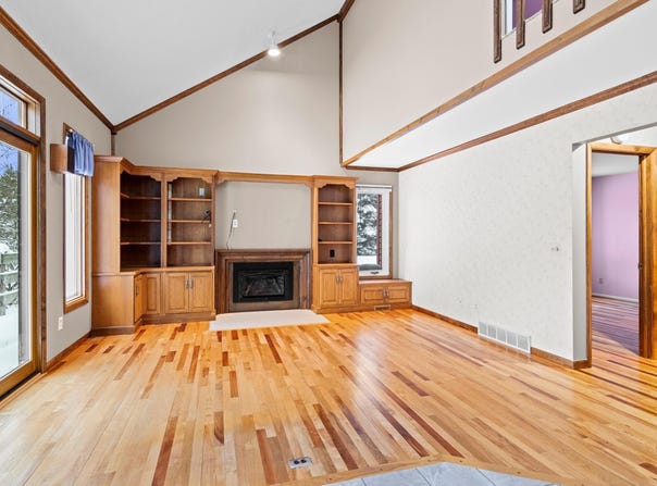 4243 a,b,c Summerhill Road, Traverse City, MI 49684