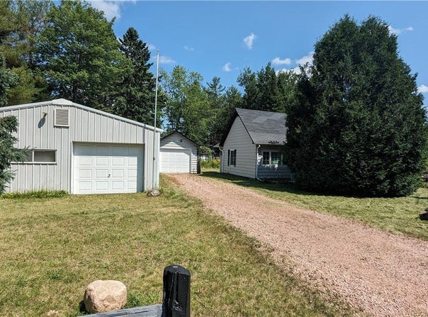 10718 Beal Avenue, Hayward, WI 54843