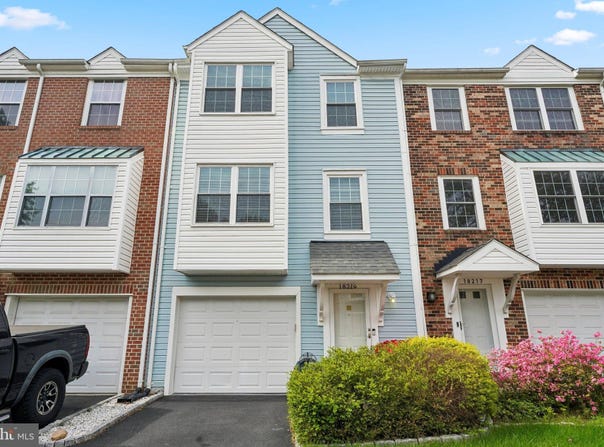 18219 FOX CHASE Circle, OLNEY, MD 20832