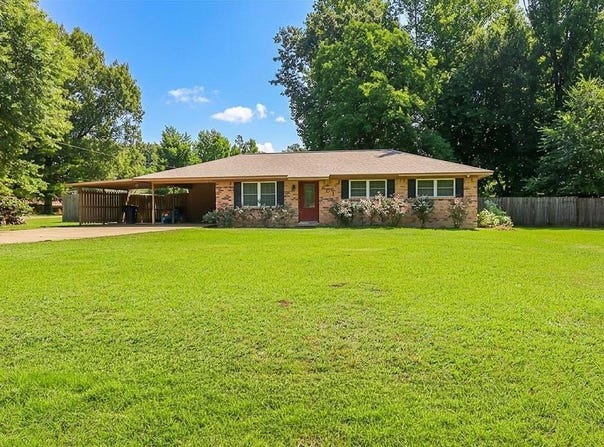 201 Arkansas, Huntington, TX 75949