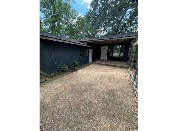 719 Cherry  ST, Spiro, OK 74959
