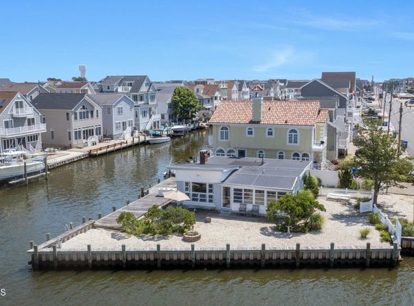 448 Eisenhower Avenue, Seaside Heights, NJ 08751