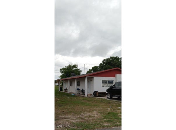 428 Avenue F NW, Moore Haven, FL 33471