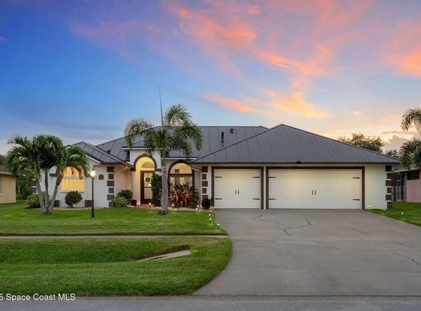 3440 Brahman Avenue, Rockledge, FL 32955