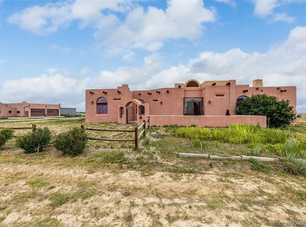 4601 S County Road 161, Strasburg, CO 80136