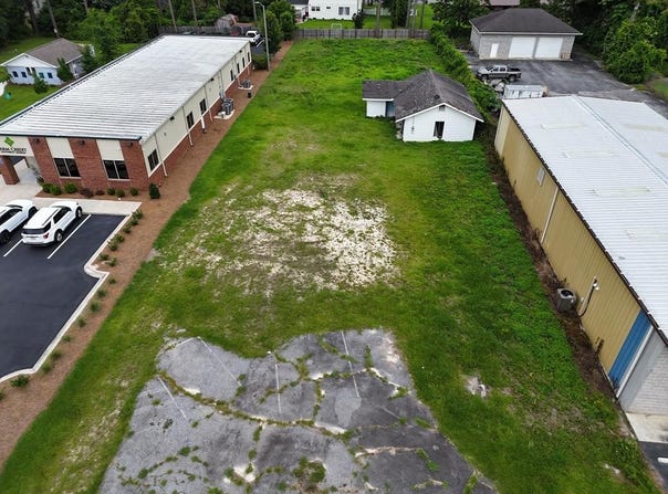 1217 E Jackson St., Thomasville, GA 31792