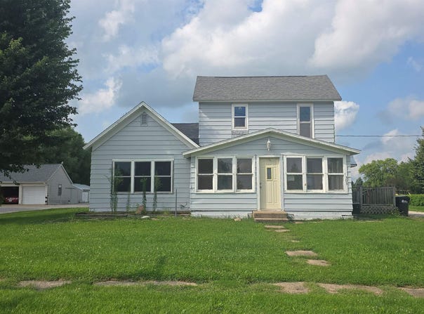303 Estelle Street, Dysart, IA 52224