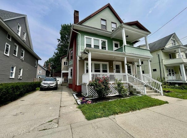 41-43 Whittier St, Springfield, MA 01108