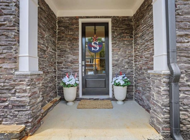 146 Bellehaven DR, Woodstock, GA 30188