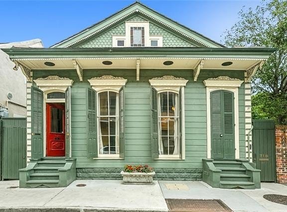 718 URSULINES Avenue, New Orleans, LA 70116