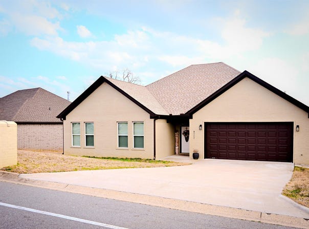 9117 Johnson Drive, Sherwood, AR 72120