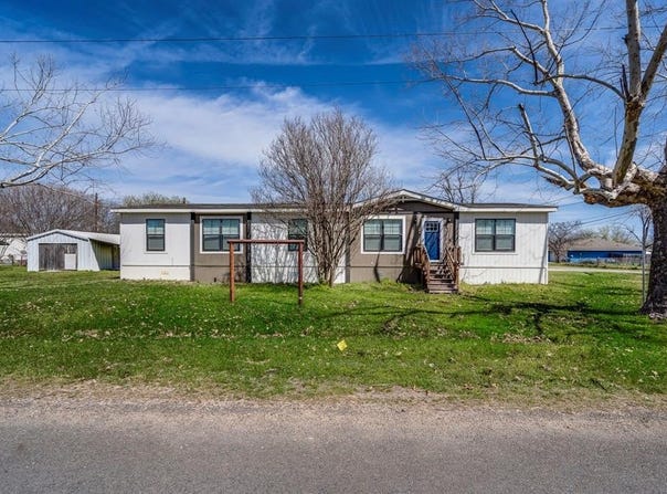 501 W 3rd Street, Maypearl, TX 76064