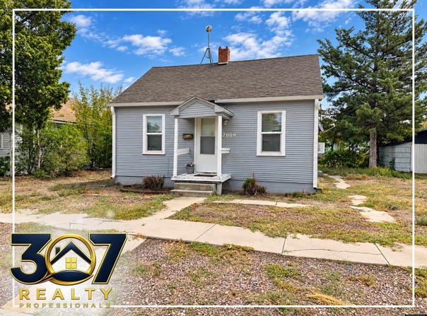 2005 & 2009 E C Street, Torrington, WY 82240