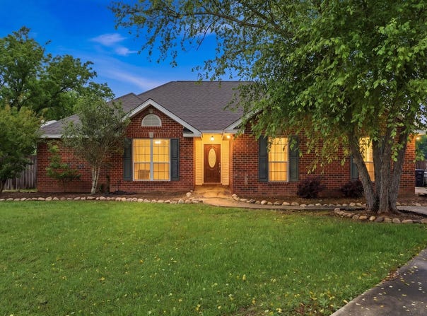 22 Harper Pl, Petal, MS 39465