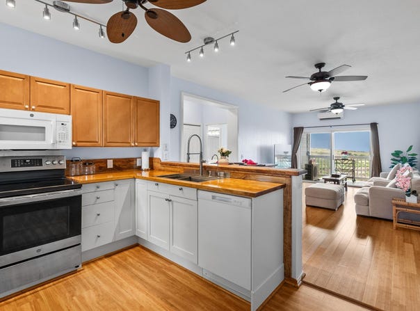 73-1107 NUUANU PL unit: A203, Kailua-Kona, HI 96740