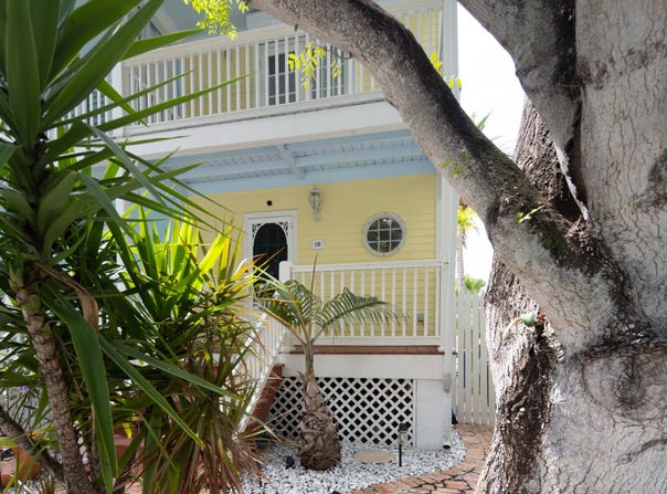 18 Golf Club Drive, Key West, FL 33040
