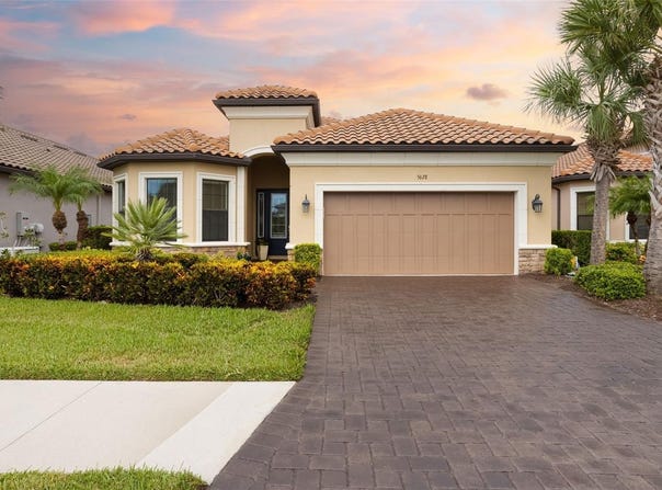 5628 SEMOLINO Street, NOKOMIS, FL 34275