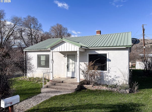 317 NW 3RD Ave, JohnDay, OR 97845