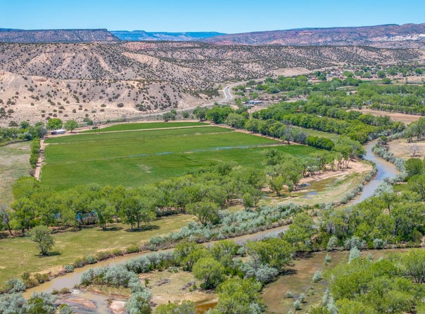 20590 US Hwy 84, Abiquiu, NM 87510