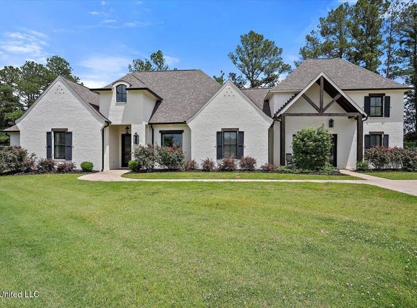 504 Ironwood Court, Madison, MS 39110