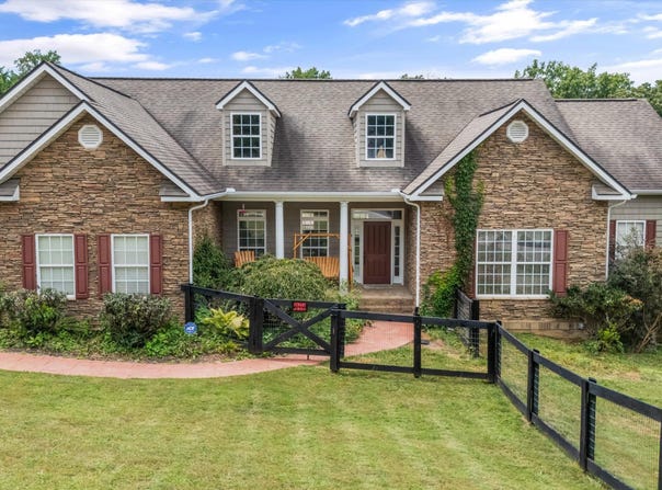 312 Westwood Drive, Clinton, TN 37716
