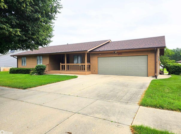 1973 S Carolina Ave., Mason City, IA 50401-5309