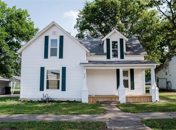 707 E 5th Street, Altamont, KS 67330