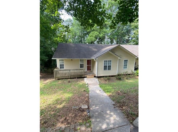 5119 HILL FARM Drive NE, Woodstock, GA 30188