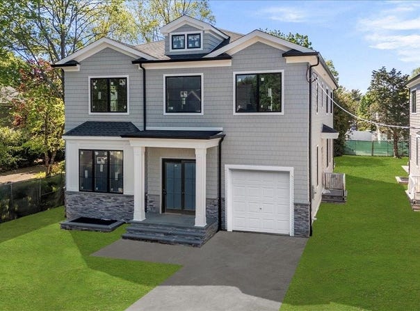 980 Singleton Avenue, Woodmere, NY 11598