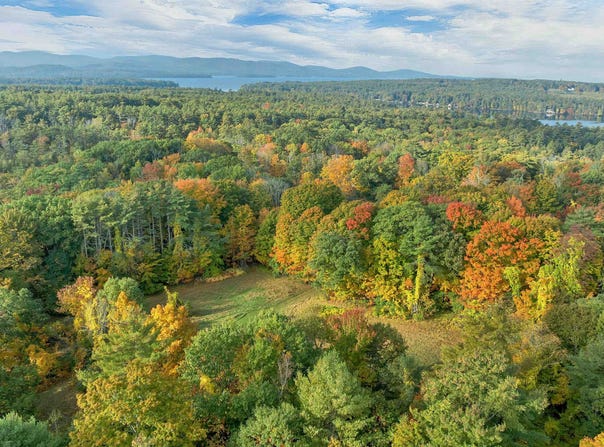 606 N Main Street, Wolfeboro, NH 03894