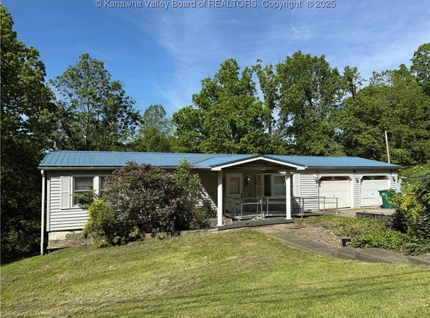 9 Fowler Lane, Mount Zion, WV 25261