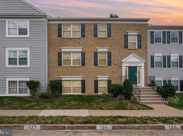 12205 CHAUCER LANE, WOODBRIDGE, VA 22192