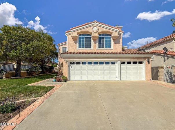 1768 Fox Springs Circle, Newbury Park, CA 91320
