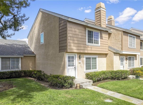 52 Greenbough, Irvine, CA 92614