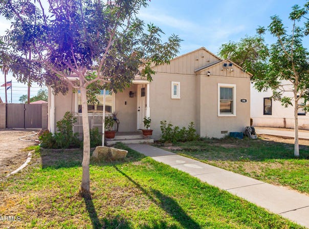 146 S ROBSON --, Mesa, AZ 85210