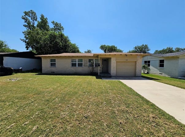 1526 Hillcrest Street, Mesquite, TX 75149