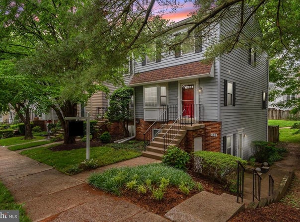 103 BARNSFIELD CT #227, GAITHERSBURG, MD 20878