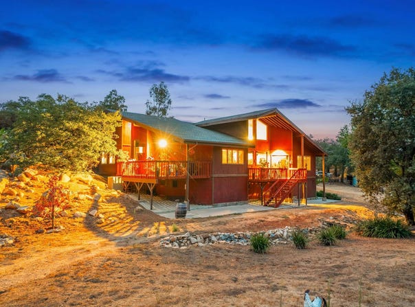 2410 Mount Elena Way, Jamul, CA 91935