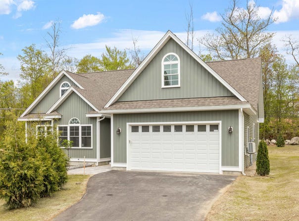 293 Sterling Drive, Laconia, NH 03246