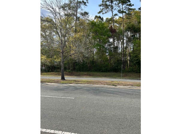 1912 Miccosukee Road, Tallahassee, FL 32308