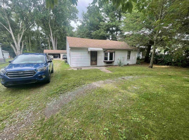 48765 Callens, Chesterfield, MI 48047