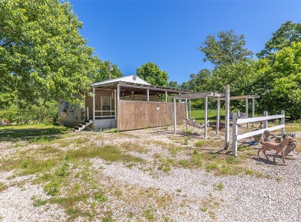 527 Gibbs Lane, Van Buren, MO 63965