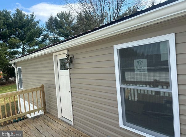 182 RUSTIC DRIVE, SHIPPENSBURG, PA 17257