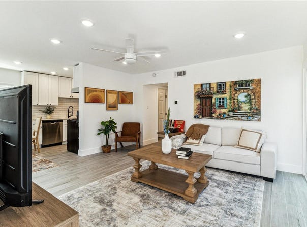 1200 E 52nd ST, Austin, TX 78723