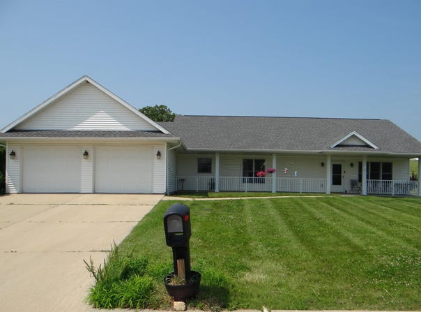 719 Washington Street, Monticello, WI 53570