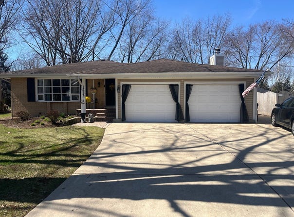 1317 Carol Lane, Naperville, IL 60565