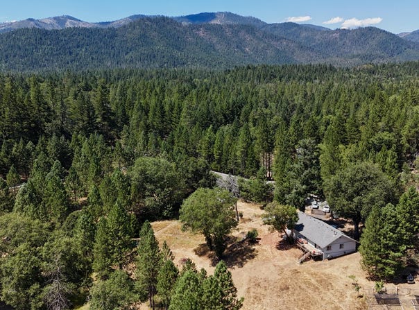 467 Draper Valley Road, Selma, OR 97538